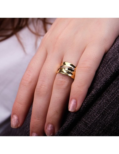 Bague Froissée grand modèle – Or jaune et blanc 375 millièmes et Or rose 750 millièmes