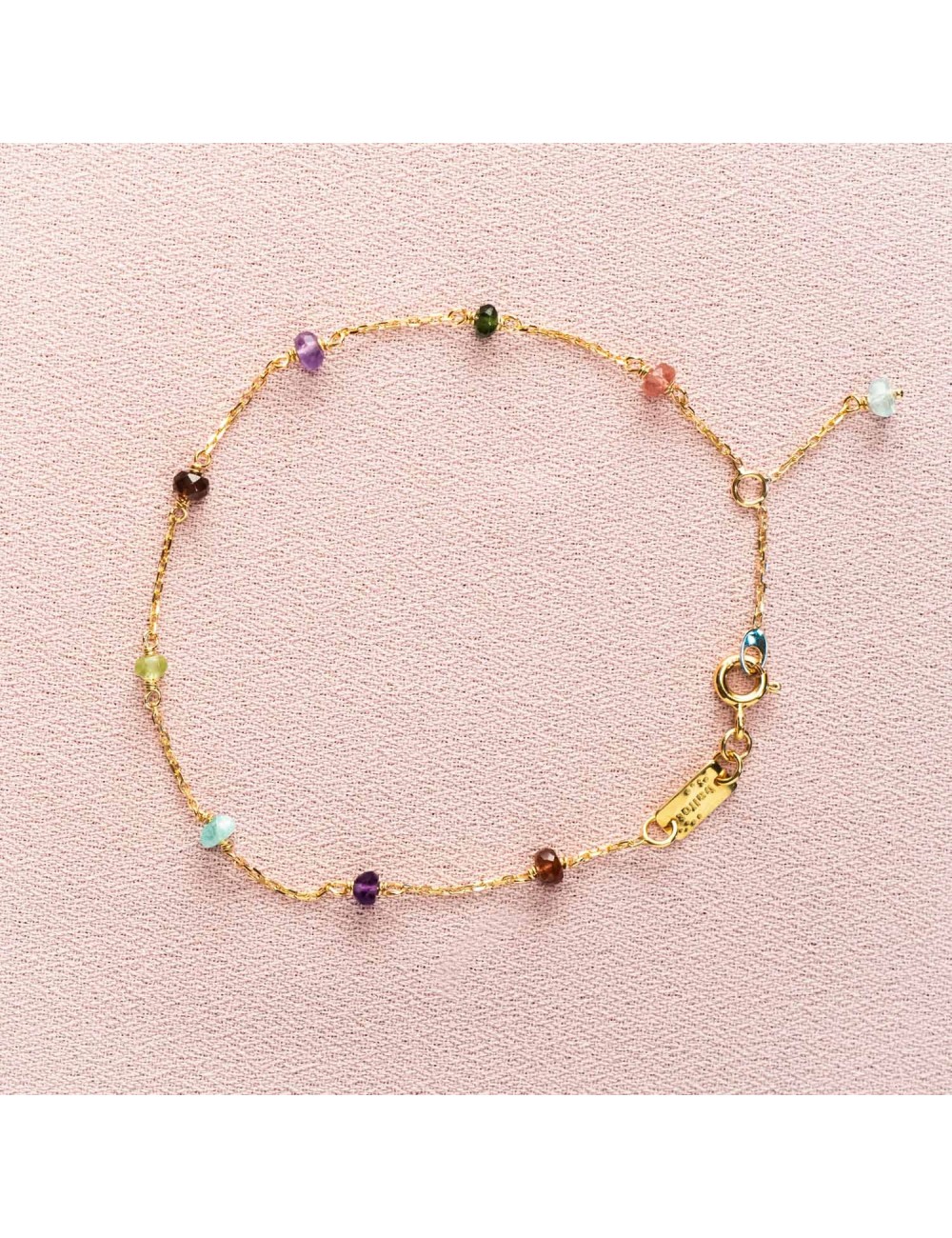 Bracelet enfant orné de 9 pierres fines en Or jaune ou en Or blanc 9 carats