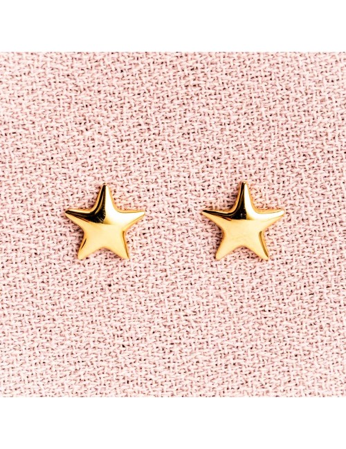 Boucles d'oreille enfant étoile bombée en Or jaune ou en Or blanc 9 carats