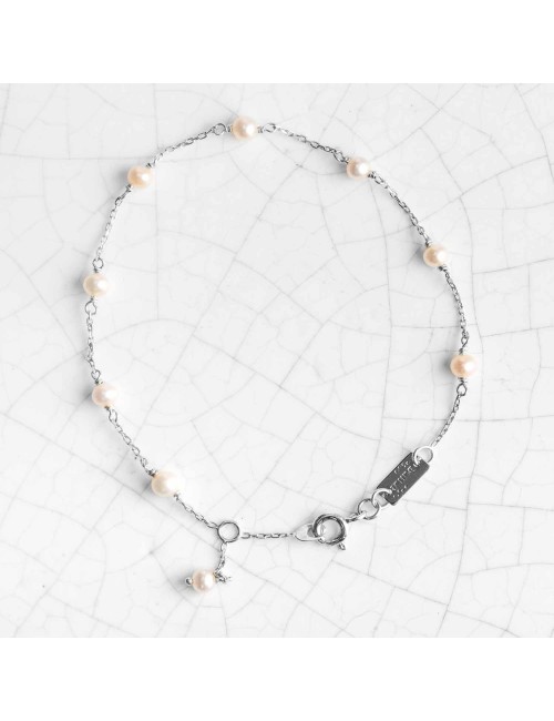 Bracelet murmure de moyennes perles d'eau douce - Or Jaune ou Or Blanc 375 millièmes (9 Carats)