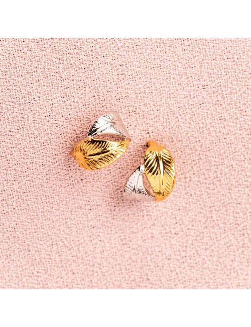 Boucles d'oreilles pour enfant ou bébé créoles en Or bicolore 9 carats deux plumes petit modèle