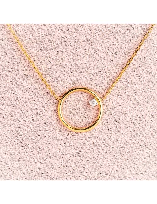 Collier pour bébé ou enfant petit cercle fil rond  serti d'un diamant de laboratoire en Or jaune ou Or blanc 9 carats