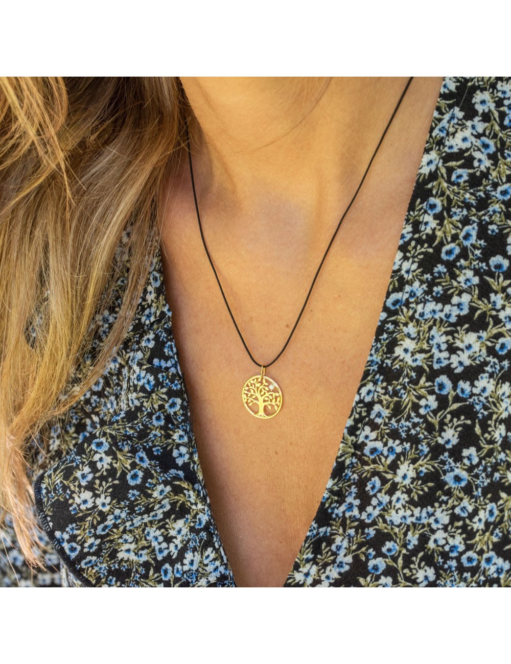 Pendentif l'arbre de vie serti d'un diamant de laboratoire - Or jaune ou Or blanc 375 millièmes (9 carats)