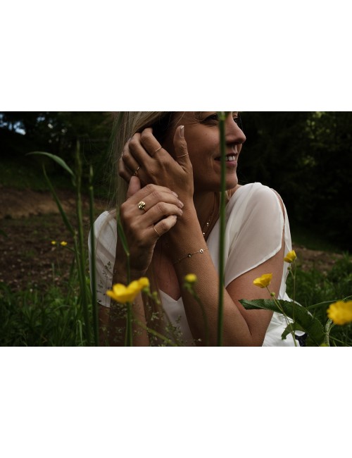 Bague moyen cercle d'or froissé - Or Jaune ou Or Blanc 375 millièmes (9 carats)