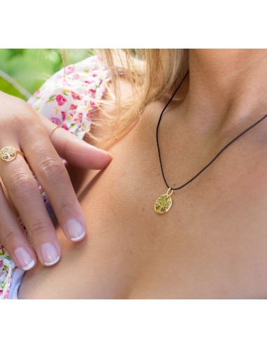 Pendentif l'arbre éternel (13mm) sertie d'un diamant 0,03 carats - Or Jaune 18 Carats