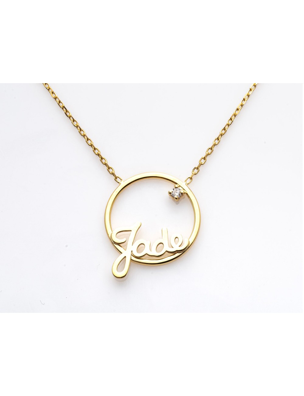 Collier modèle personnalisé prénom en Or 18 Carats – 845€ à 909€