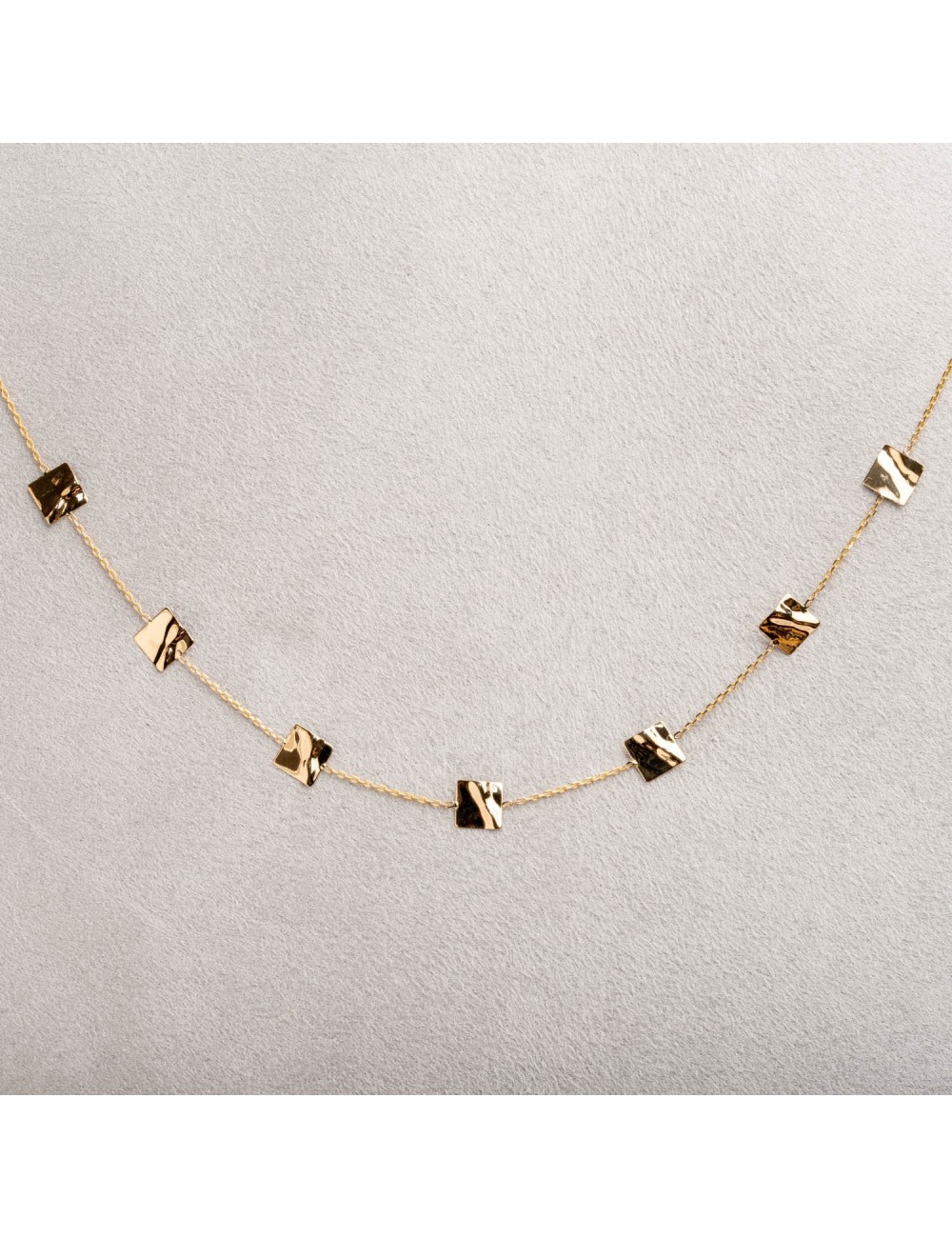 Collier de carrés lumineux froissés - Or Jaune ou Or Blanc 375 millièmes (9 Carats)
