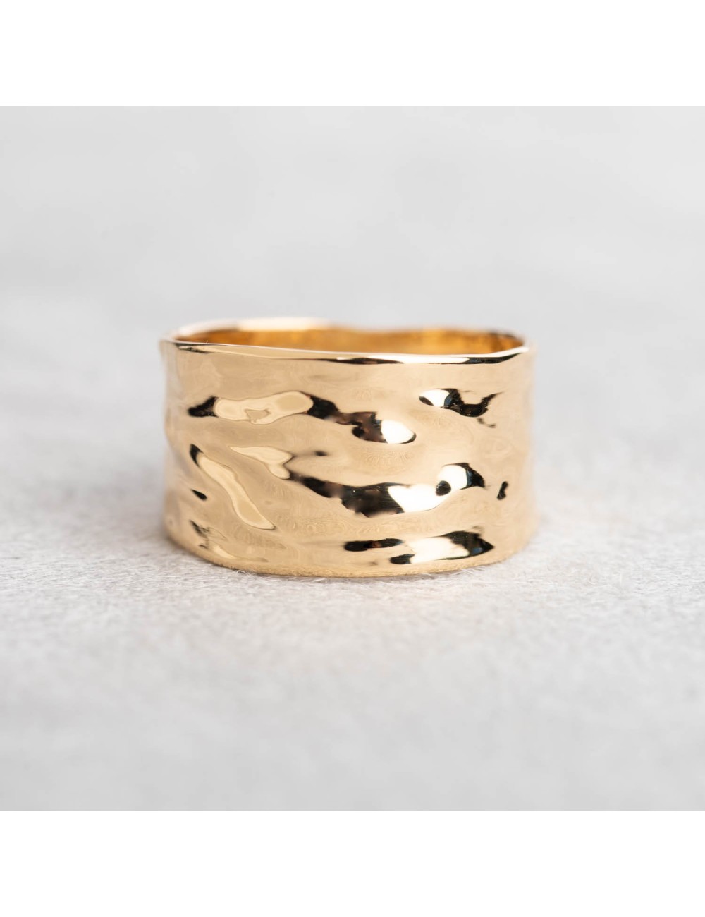 Grande bague d'or froissé - Or Jaune 750 millièmes (18 Carats)