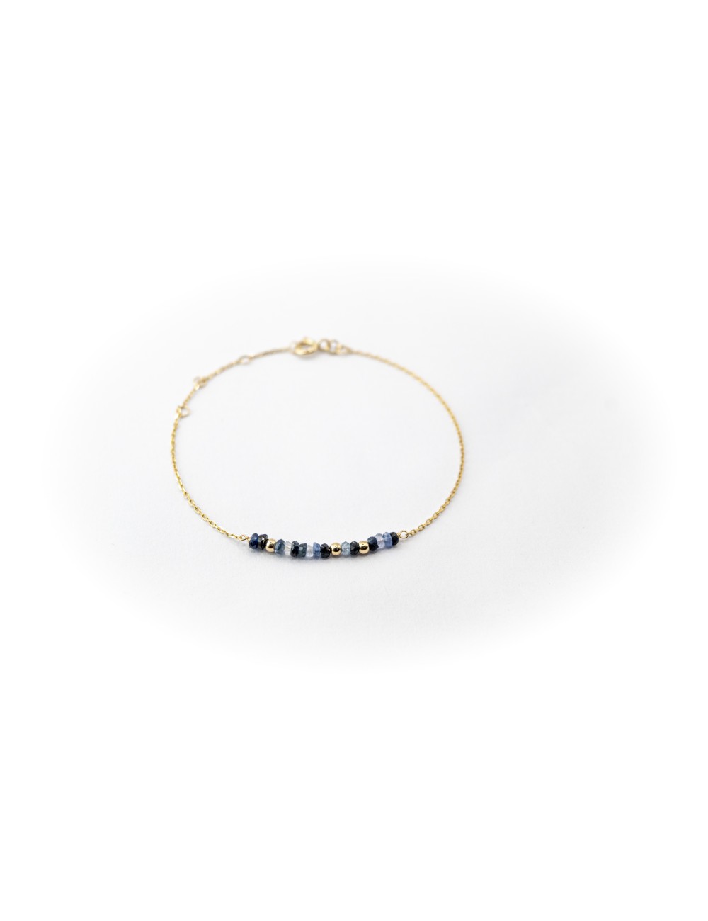 Bracelet orné de 16 saphirs et de 3 boules en Or - Or Jaune 750 millièmes (18 carats)