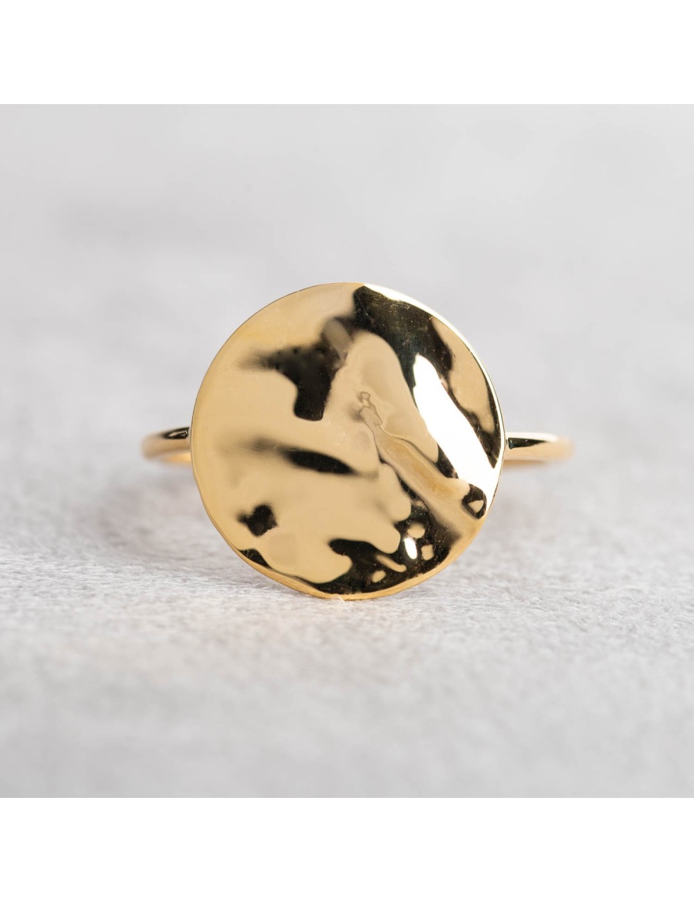 Bague grand cercle d’or froissé - Or jaune ou blanc 375 millièmes (9 carats)