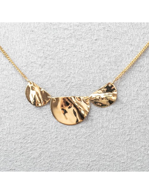 Collier grand trio de reflets froissés - Or jaune ou blanc 375 millièmes (9 carats)