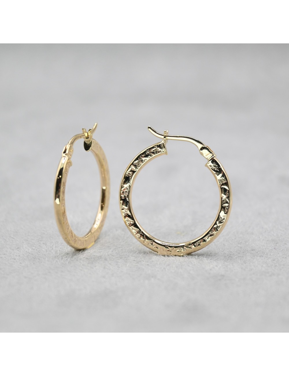 Créole grunge audacieuse et graphique - Or jaune ou blanc 375 millièmes (9 carats)