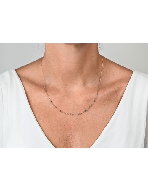Collier orné de 16 émeraudes - Or Jaune 750 millièmes (18 carats)